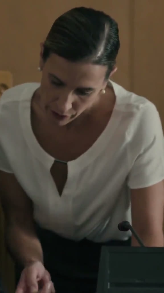 Still from an episode, 07:30